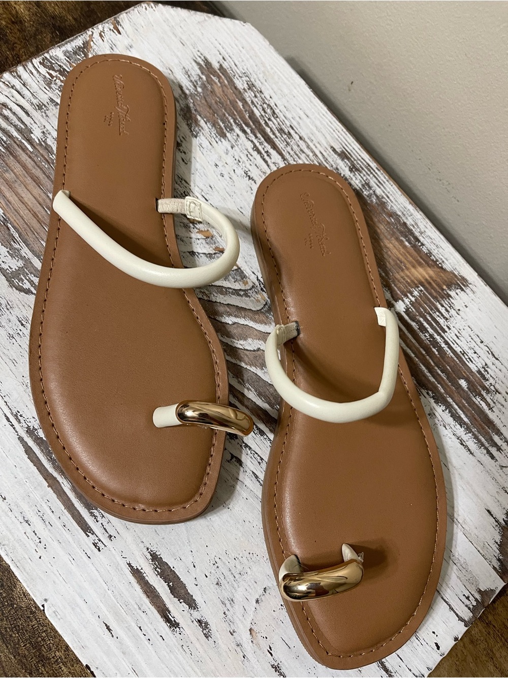 Victoria Townsend Tan Slide Sandals with White Straps and Gold Accent